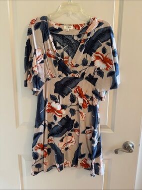 Umgee Beige Mini Dress with Navy Leaves & Rust Floral Print. Size-Small